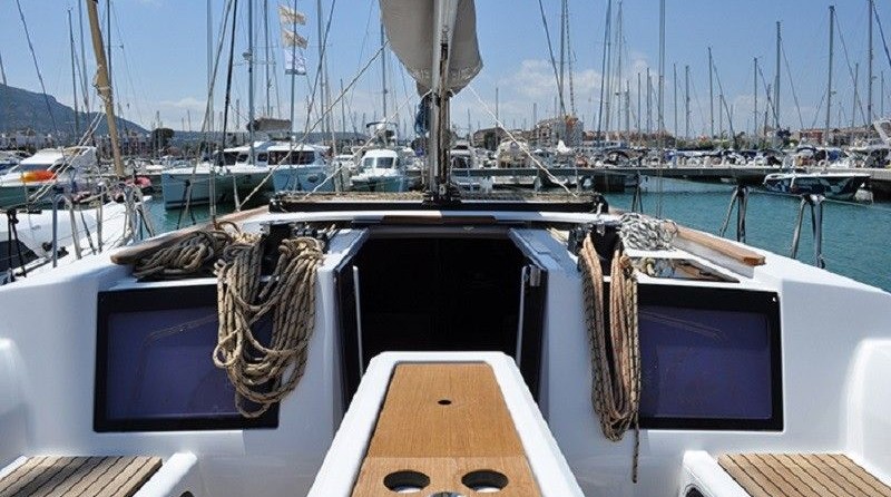 Dufour 412