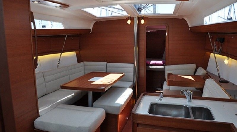 Dufour 412