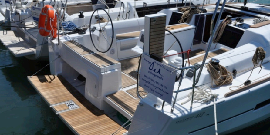 Dufour 412