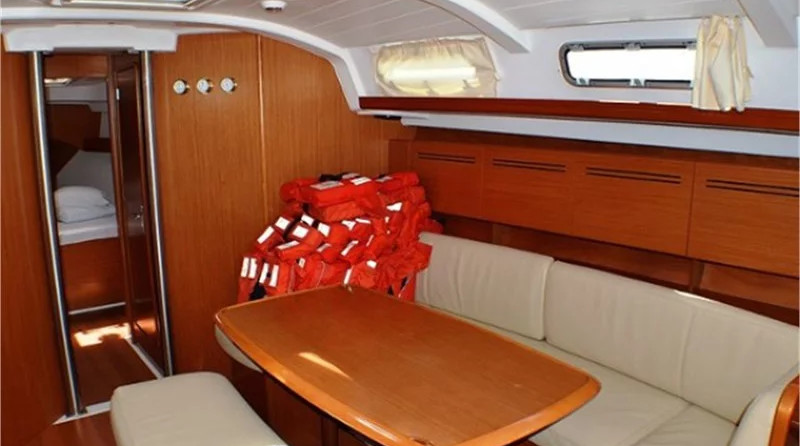 Beneteau Cyclades 43.4