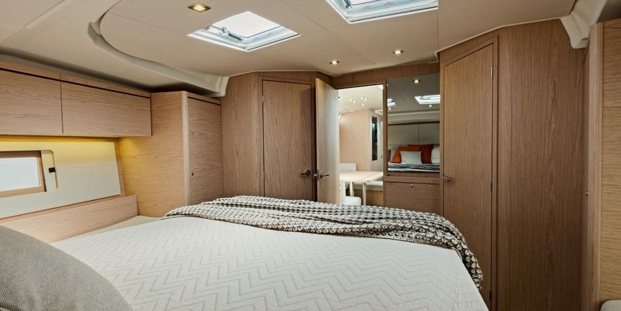 Beneteau Oceanis 51.1