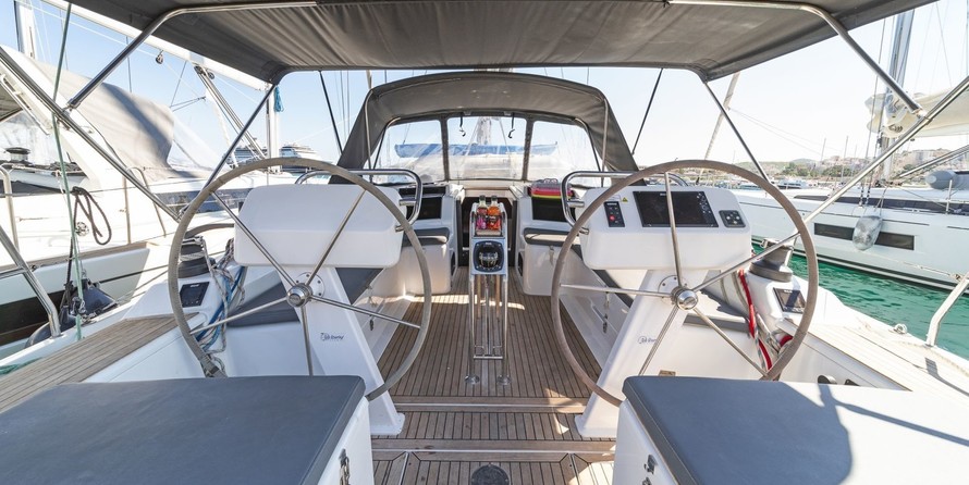 Hanse 458