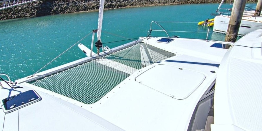 Fountaine Pajot Lucia 40