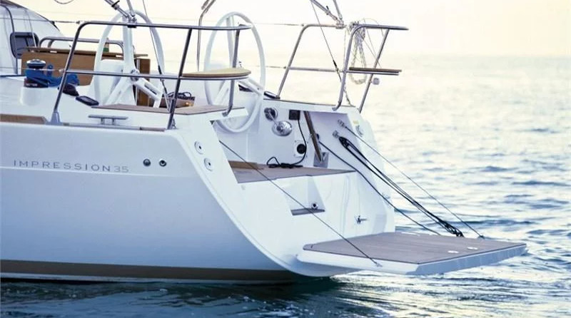 Elan Impression 35