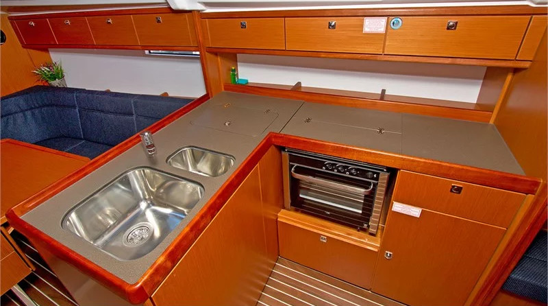 Bavaria 37 Cruiser