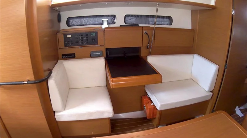Jeanneau Sun Odyssey 409