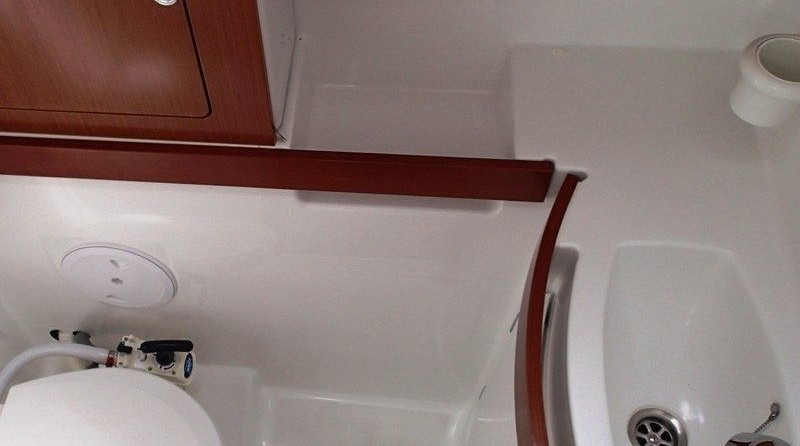 Beneteau Oceanis 37