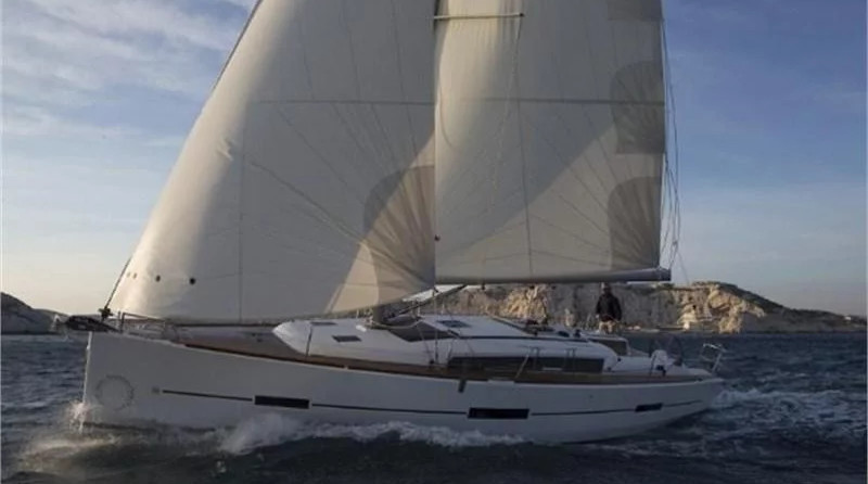 Dufour 410 Grand Large