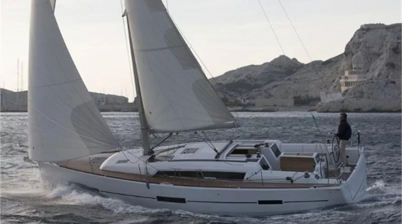 Dufour 410 Grand Large