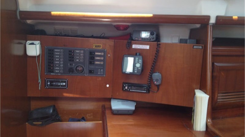 Oceanis 393 (3Cab)