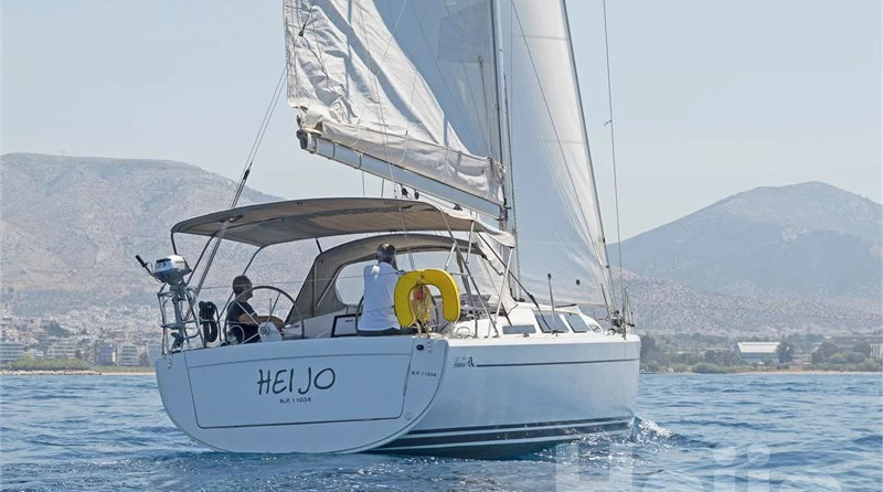Hanse 345