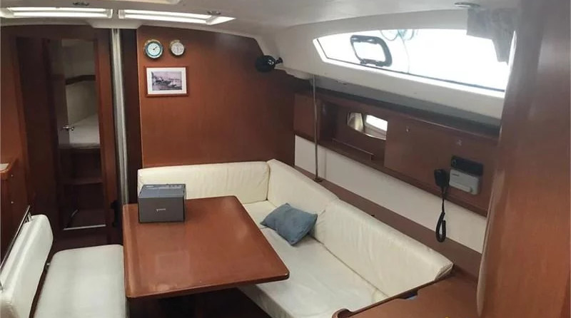 Beneteau Cyclades 39.3