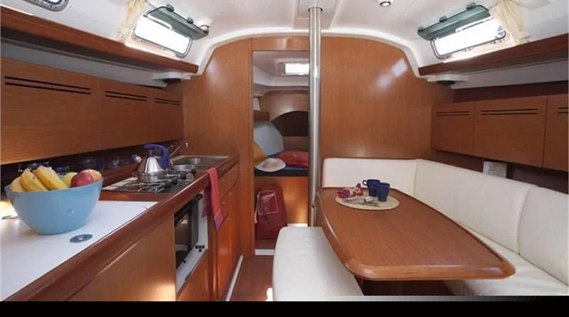 Beneteau Cyclades 39.3