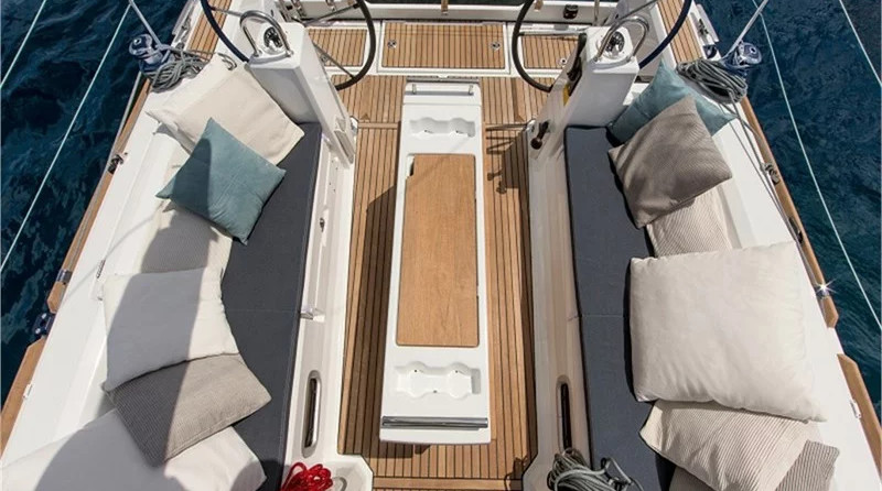 Beneteau Oceanis 35.1