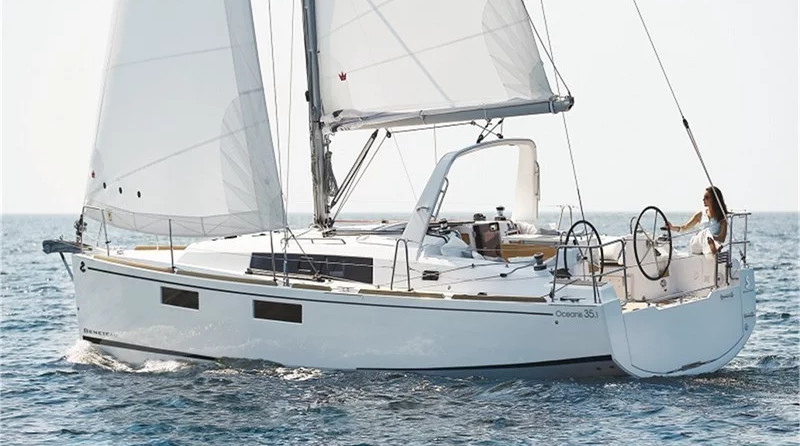 Beneteau Oceanis 35.1