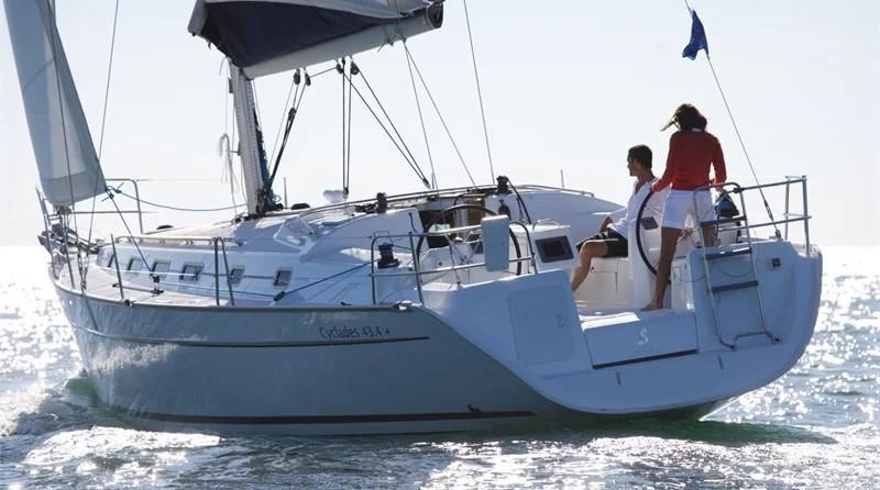 Beneteau Cyclades 43.4