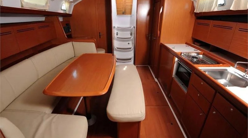 Beneteau Cyclades 43.4