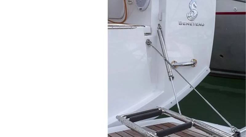 Beneteau Oceanis 38.1
