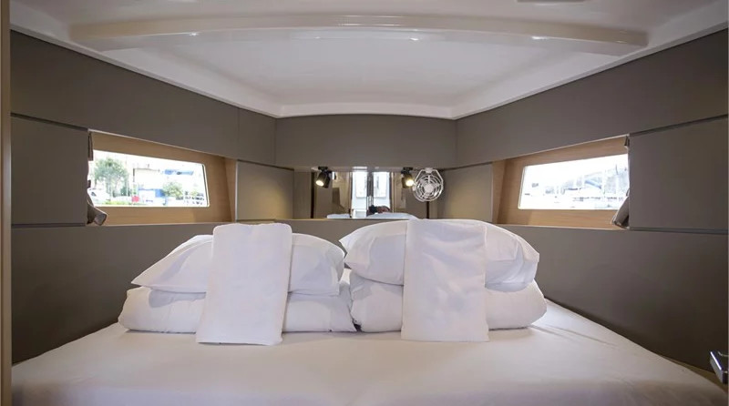 Beneteau Oceanis 38.1