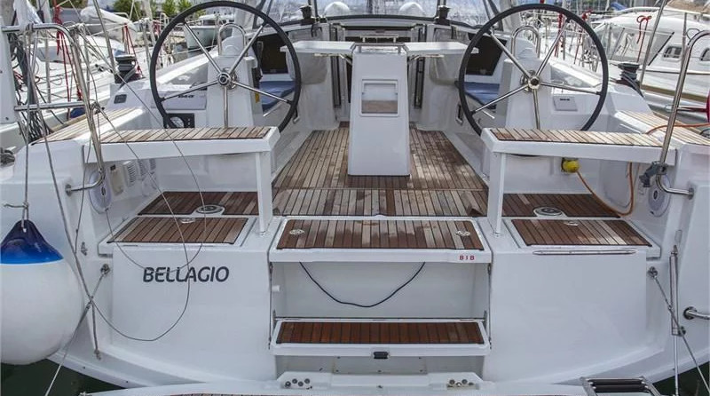 Beneteau Oceanis 38.1