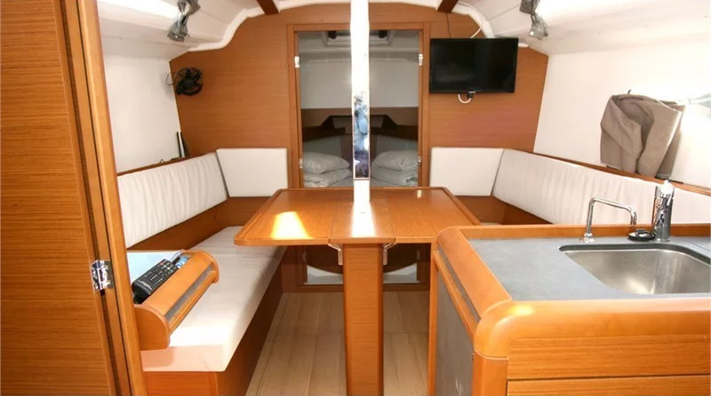 Jeanneau Sun Odyssey 349