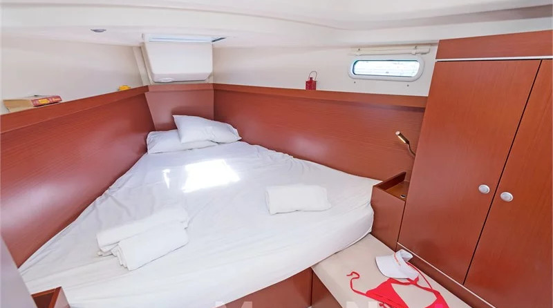Hanse 385