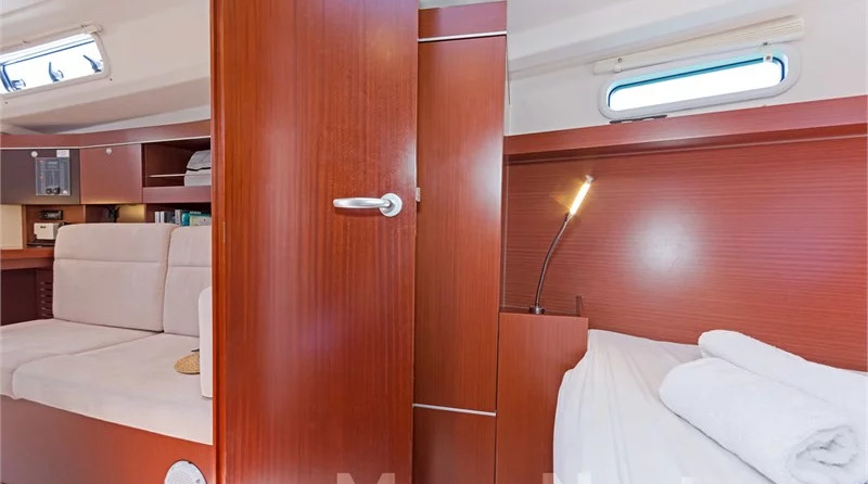 Hanse 385