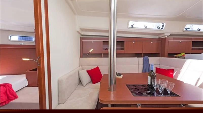 Hanse 385