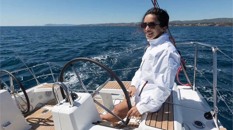 Beneteau Oceanis 38.1