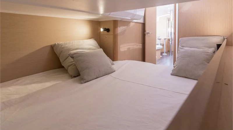 Beneteau Oceanis 38.1