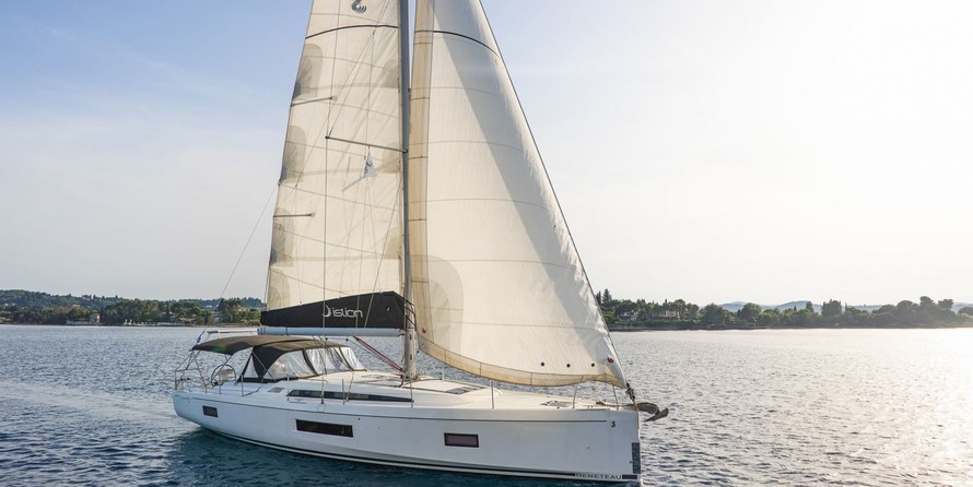 Beneteau Oceanis 51.1