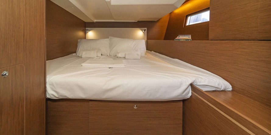 Beneteau Oceanis 51.1