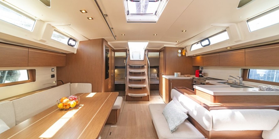 Beneteau Oceanis 51.1