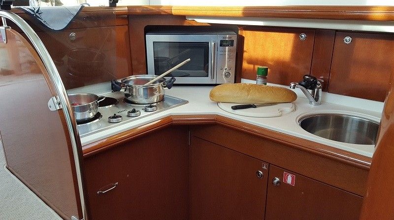 Jeanneau Prestige 36