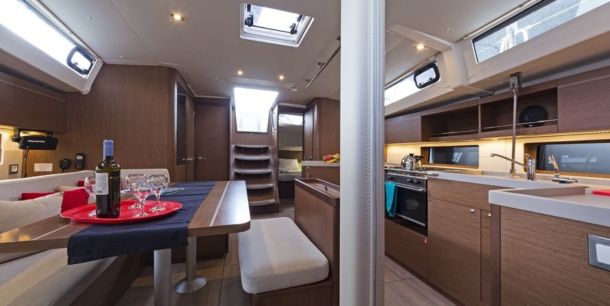 Beneteau Oceanis 46