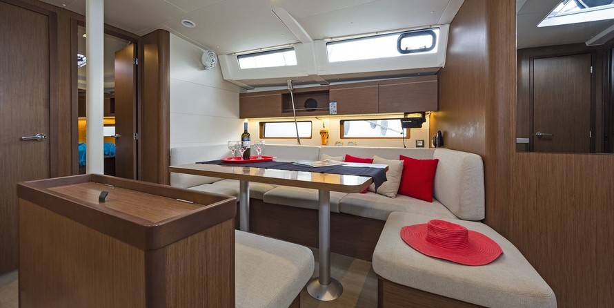 Beneteau Oceanis 46