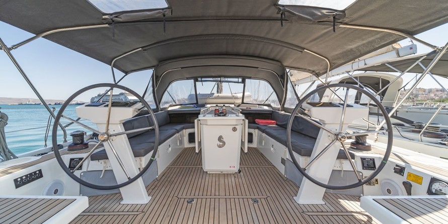 Beneteau Oceanis 51.1