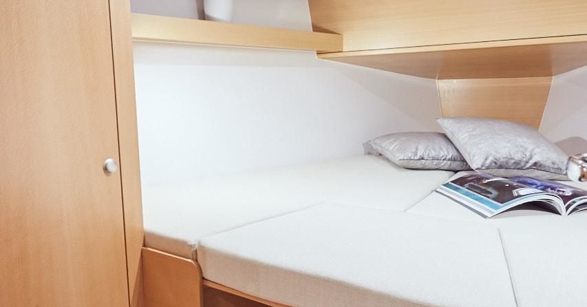 Jeanneau Sun Odyssey 319