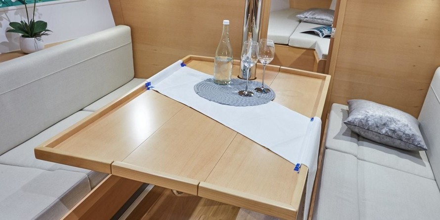 Jeanneau Sun Odyssey 319