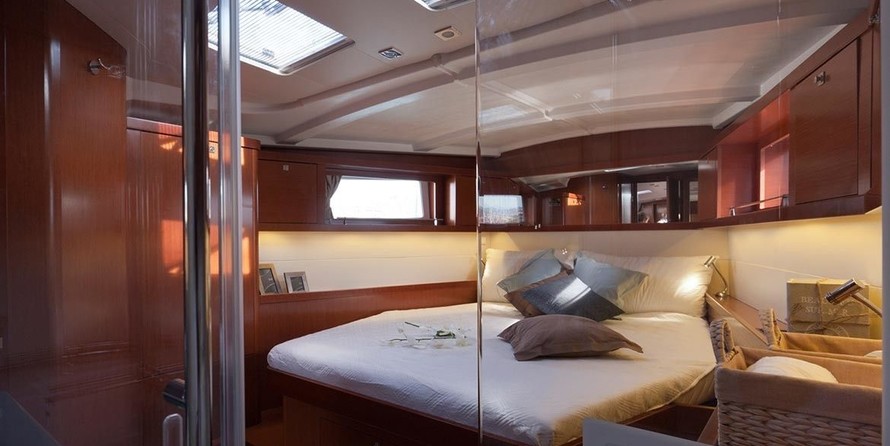 Beneteau Oceanis 48