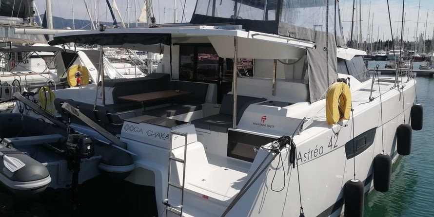 Fountaine Pajot Astréa 42