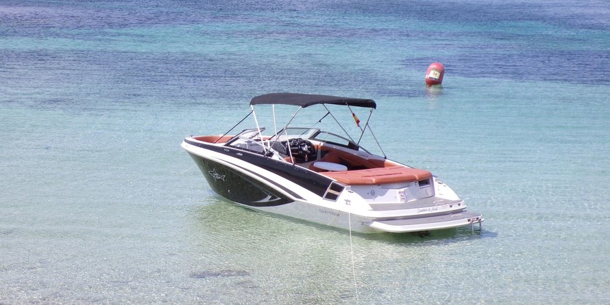 Glastron GT 245