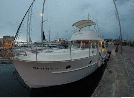 Beneteau Swift Trawler 42