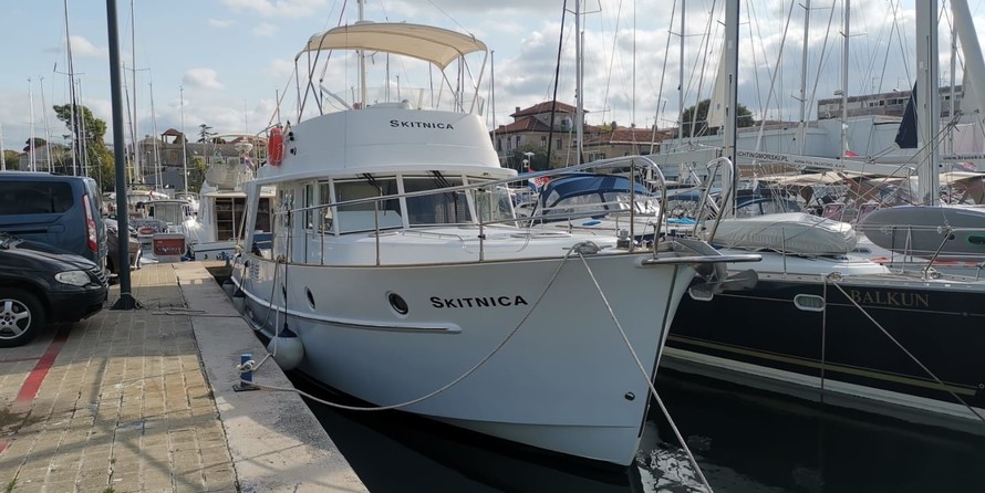 Beneteau Swift Trawler 42
