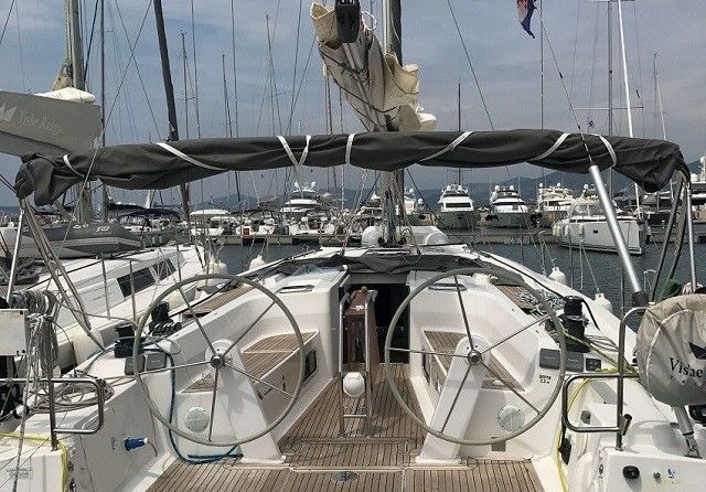 Hanse 445