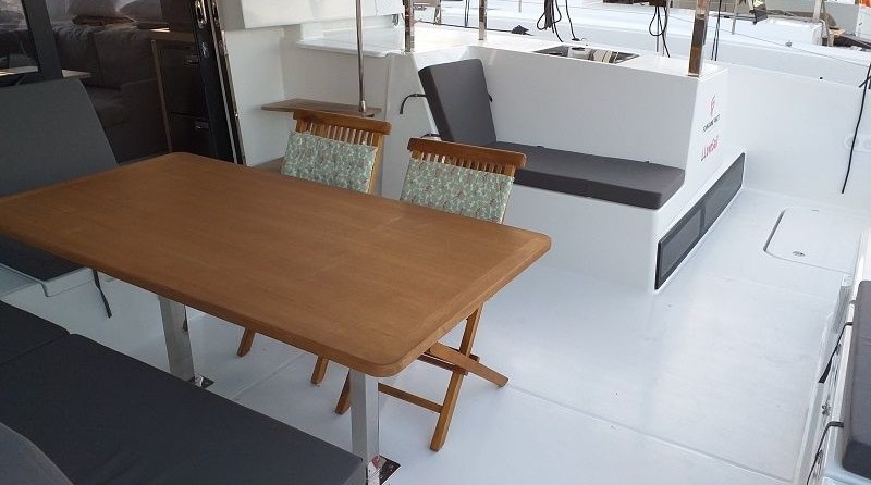 Fountaine Pajot Lucia 40