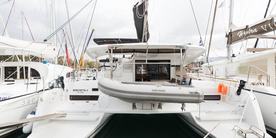 Lagoon 42