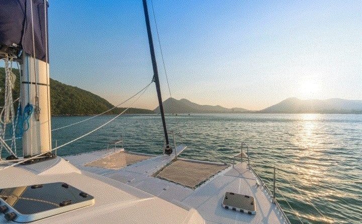 Island Spirit 410