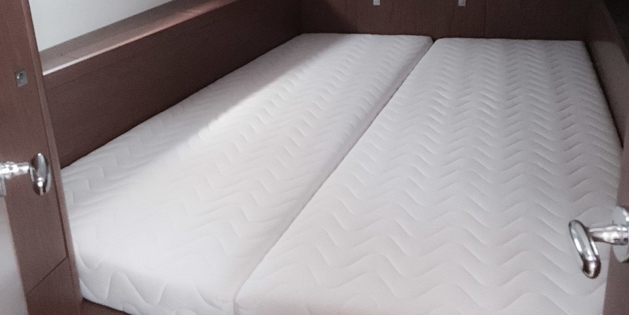 Beneteau Oceanis 45