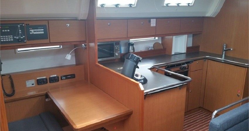 Bavaria Cruiser 50